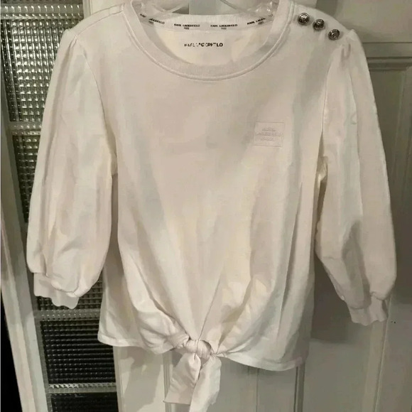 Karl Legerfeld Paris white 3/4 sleeve pullover with silver buttons and tie waist - Picture 1 of 11